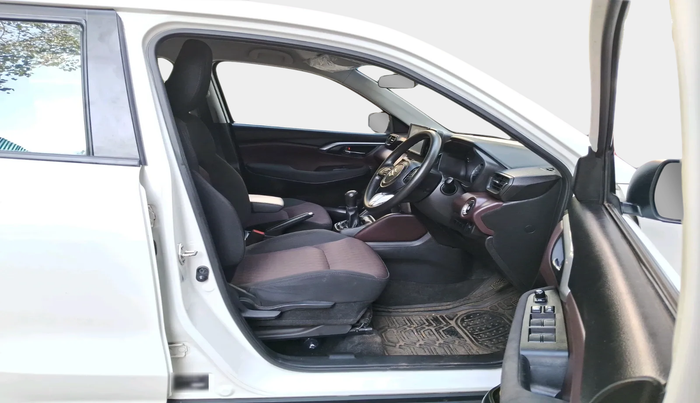 2023 Maruti Grand Vitara SIGMA SMART HYBRID, Petrol, Manual, 17,645 km, interior