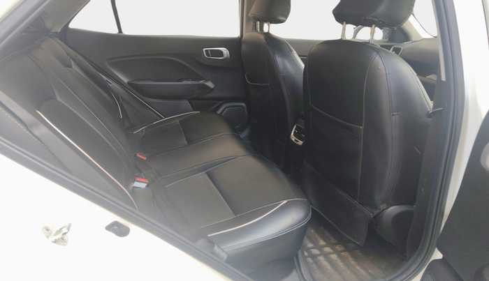 2021 Hyundai VENUE SX 1.0 TURBO, Petrol, Manual, 45,327 km, interior