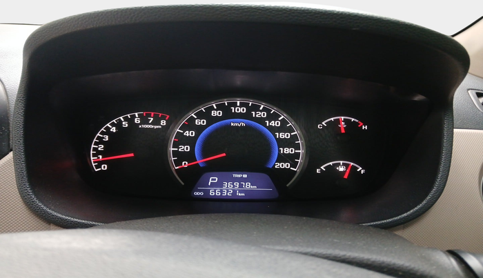 2017 Hyundai Grand i10 SPORTZ (O) AT 1.2 KAPPA VTVT, Petrol, Automatic, 66,321 km, interior