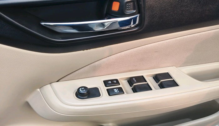 2018 Maruti Dzire VXI, Petrol, Manual, 87,802 km, interior