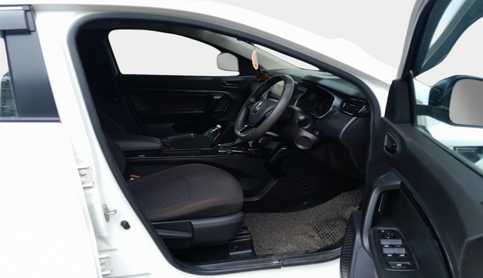 2022 Renault Kiger RXZ TURBO CVT, Petrol, Automatic, 21,688 km, interior