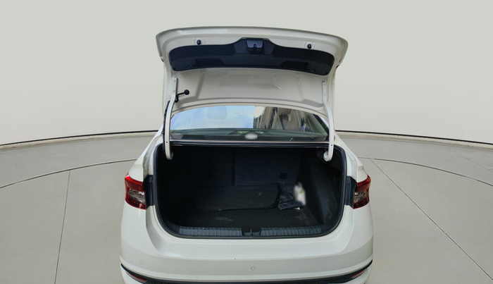 2022 Skoda SLAVIA AMBITION 1.0L TSI MT, Petrol, Manual, 50,145 km, exterior