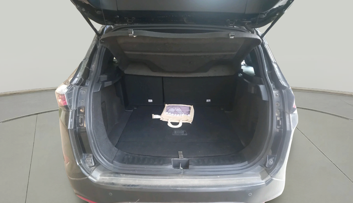 2021 Tata Harrier XZA PLUS 2.0L, Diesel, Automatic, 97,956 km, exterior