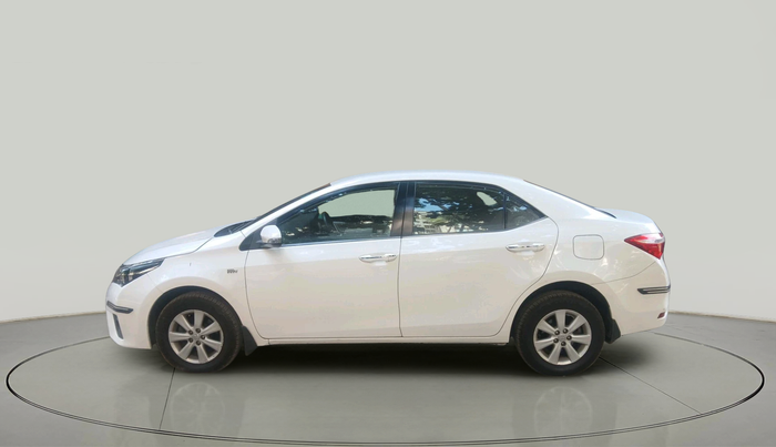 2014 Toyota Corolla Altis G PETROL, Petrol, Manual, 1,46,982 km, exterior