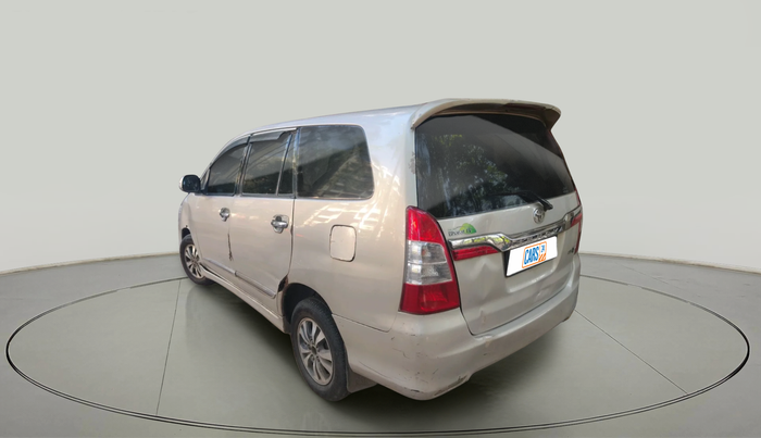 2015 Toyota Innova 2.5 VX 7 STR, Diesel, Manual, 1,49,942 km, exterior