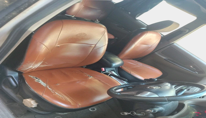 2015 Toyota Innova 2.5 VX 7 STR, Diesel, Manual, 1,49,942 km, interior