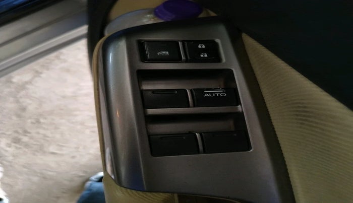 2014 Honda City 1.5L I-VTEC V MT, Petrol, Manual, 1,37,860 km, interior