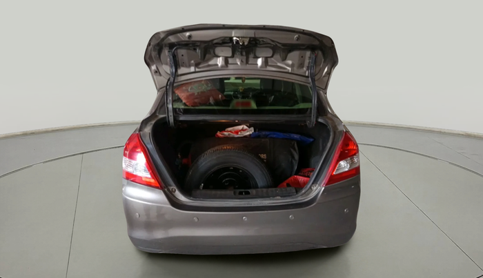 2016 Maruti Swift Dzire ZXI, Petrol, Manual, 1,11,642 km, exterior