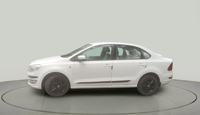 2015 Skoda Rapid AMBITION 1.5 TDI AT, Diesel, Automatic, 76,768 km, exterior
