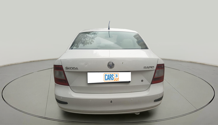 2015 Skoda Rapid AMBITION 1.5 TDI AT, Diesel, Automatic, 76,768 km, exterior