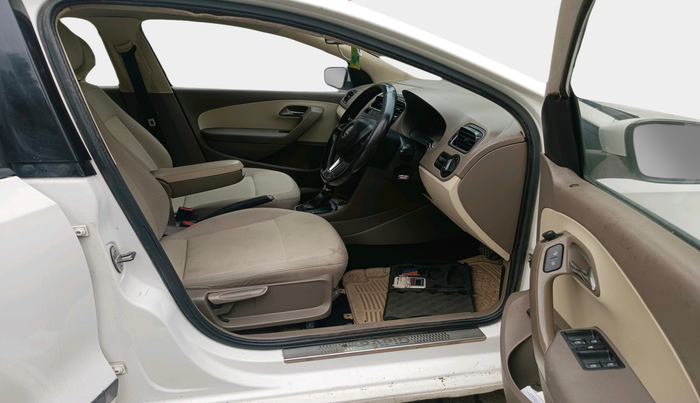 2015 Skoda Rapid AMBITION 1.5 TDI AT, Diesel, Automatic, 76,768 km, interior