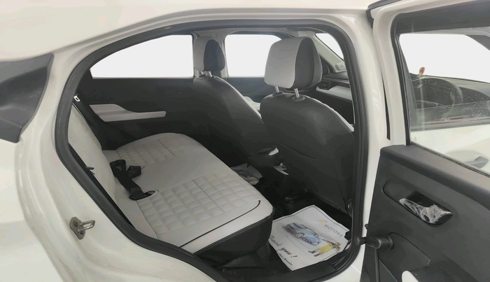 2024 Tata PUNCH PURE MT, Petrol, Manual, 9,820 km, interior