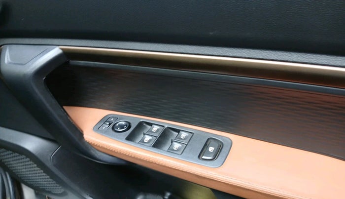 2021 Renault Kiger RXT MT, Petrol, Manual, 30,636 km, interior