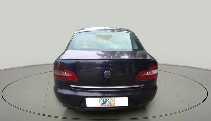 2012 Skoda Superb ELEGANCE 2.0 TDI CR AT, Diesel, Automatic, 1,09,739 km, exterior