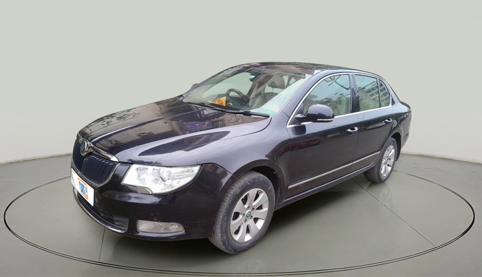 2012 Skoda Superb ELEGANCE 2.0 TDI CR AT, Diesel, Automatic, 1,09,739 km, exterior