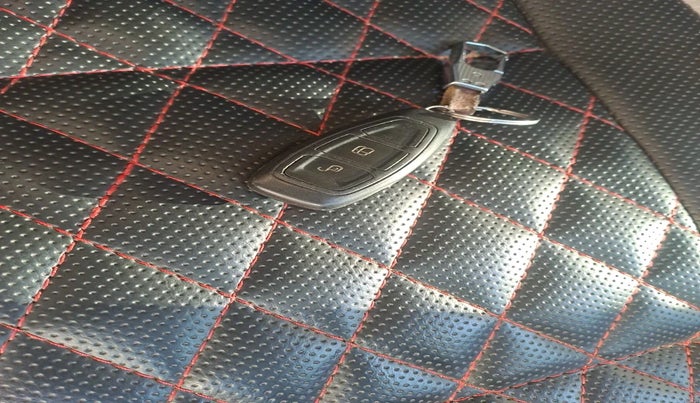 2014 Ford Ecosport TITANIUM 1.5L DIESEL (OPT), Diesel, Manual, 1,21,635 km, interior