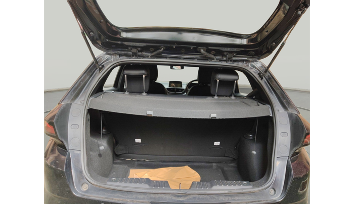 2023 Tata ALTROZ XZA + SUNROOF, Petrol, Automatic, 7,620 km, exterior