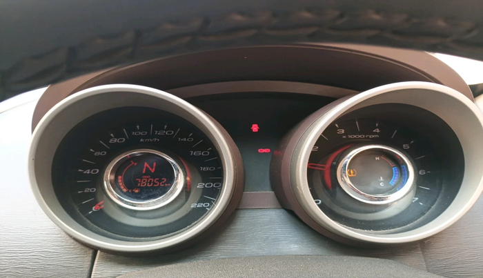 2014 Mahindra XUV500 W8, Diesel, Manual, 78,052 km, interior