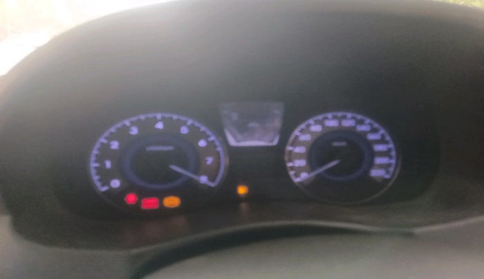 2011 Hyundai Verna FLUIDIC 1.6 VTVT SX, Petrol, Manual, 71,460 km, interior