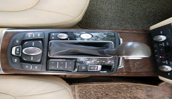 2013 Audi A6 2.0 TDI PREMIUM, Diesel, Automatic, 1,09,524 km, interior