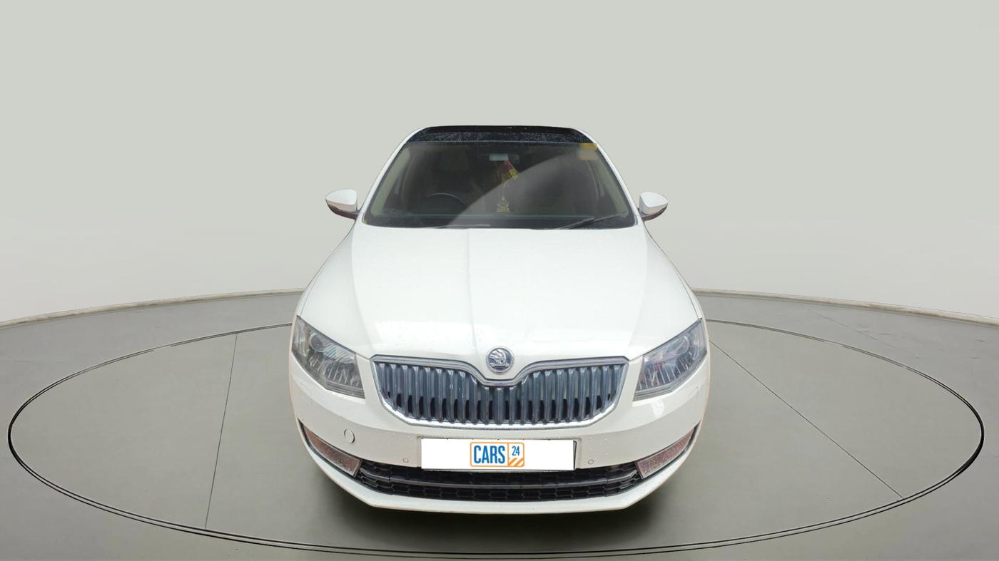 2015 Skoda Octavia 2.0 TDI CR STYLE PLUS AT, Diesel, Automatic, 1,30,767 km, exterior