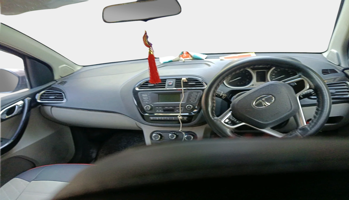 2017 Tata Tiago XZA PETROL, Petrol, Automatic, 36,797 km, interior