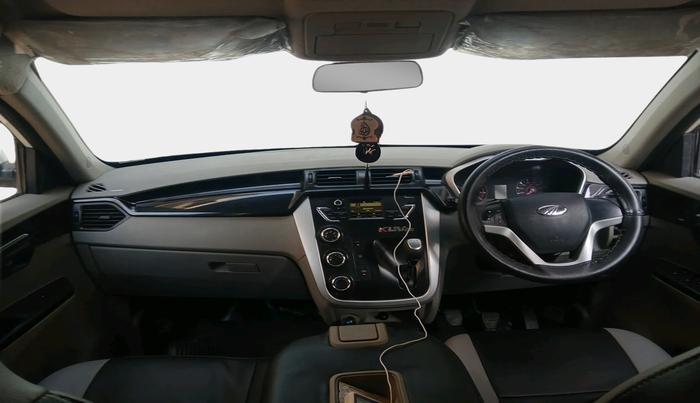 2016 Mahindra Kuv100 K6 PLUS D 5 STR, Diesel, Manual, 84,989 km, interior