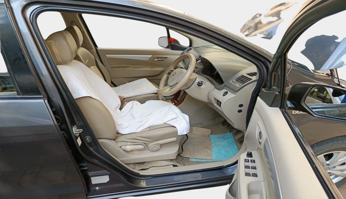 2016 Maruti Ertiga ZDI + SHVS, Diesel, Manual, 90,015 km, interior