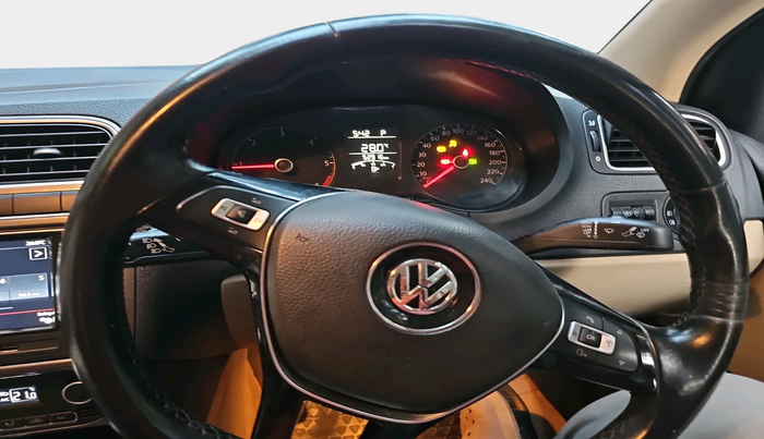 2019 Volkswagen Ameo HIGHLINE PLUS 1.5L AT 16 ALLOY, Diesel, Automatic, 52,916 km, interior