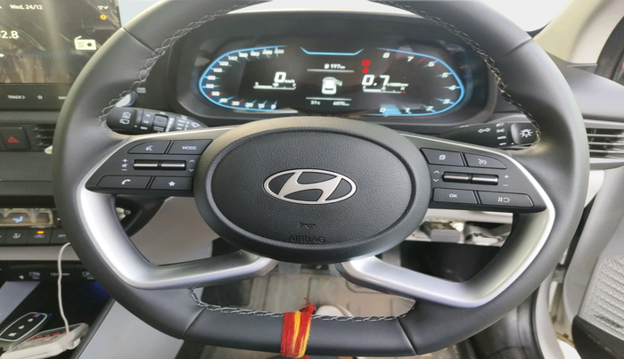 2025 Hyundai NEW I20 ASTA (O) 1.2 MT, Petrol, Manual, 6,075 km, interior