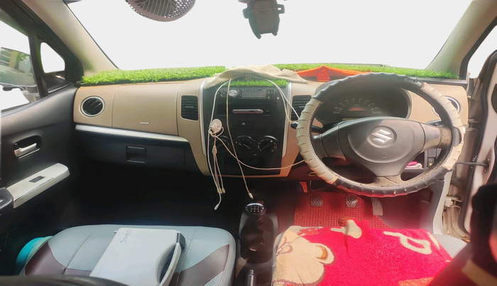 2017 Maruti Wagon R 1.0 LXI CNG, Petrol, Manual, 1,89,010 km, interior