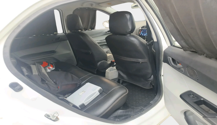 2023 Tata Tiago XT (O) PETROL, Petrol, Manual, 23,744 km, interior