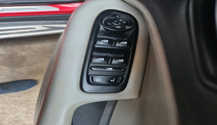 2018 Jeep Compass LIMITED PLUS PETROL AT, Petrol, Automatic, 14,588 km, interior