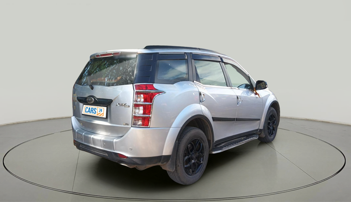 2016 Mahindra XUV500 W6, Diesel, Manual, 1,15,630 km, exterior