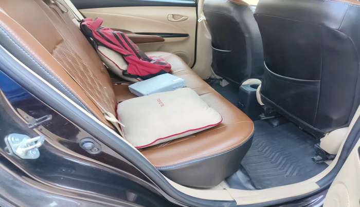 2021 Toyota YARIS J CVT, Petrol, Automatic, 43,028 km, interior