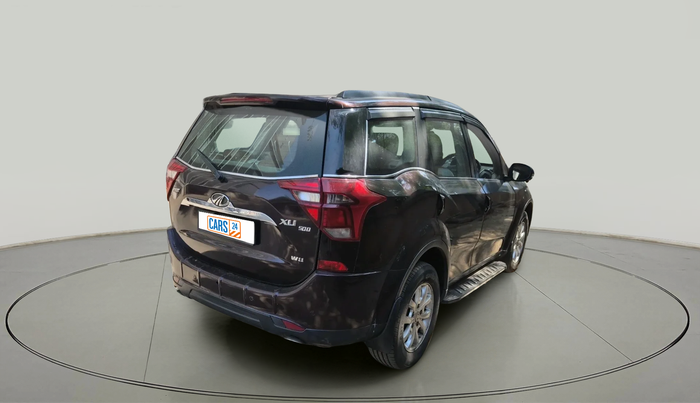 2015 Mahindra XUV500 W10, Diesel, Manual, 64,252 km, exterior