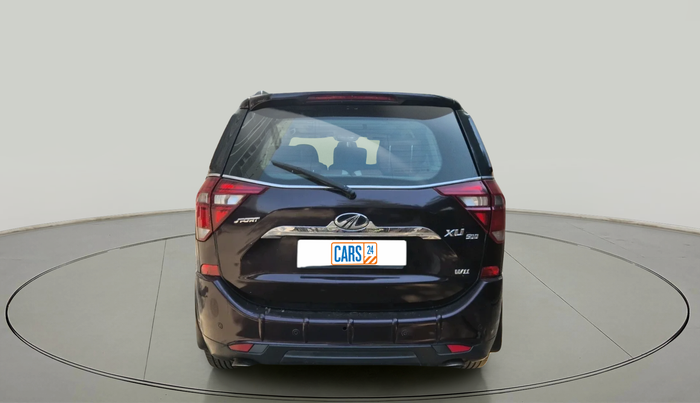 2015 Mahindra XUV500 W10, Diesel, Manual, 64,252 km, exterior