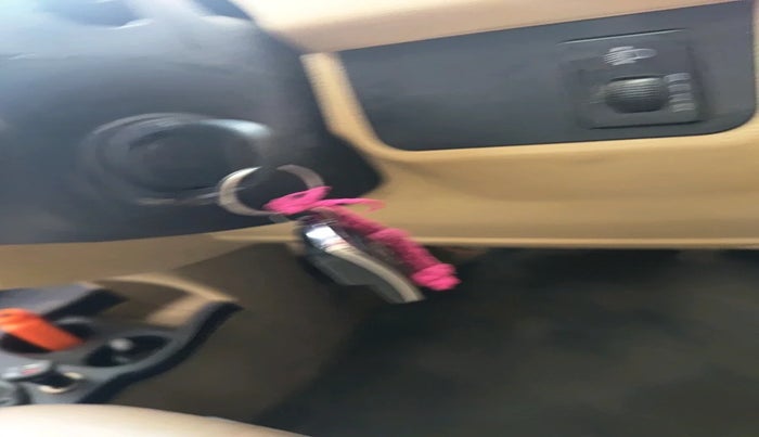 2011 Chevrolet Spark LS 1.0, Petrol, Manual, 84,061 km, interior