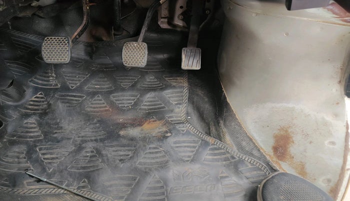 2021 Maruti Eeco 5 STR AC CNG, Petrol, Manual, 93,524 km, interior