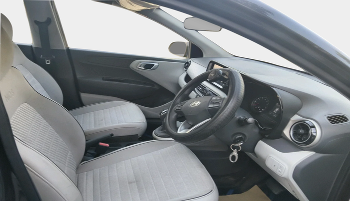 2023 Hyundai GRAND I10 NIOS SPORTZ AMT 1.2 KAPPA VTVT, Petrol, Automatic, 13,380 km, interior