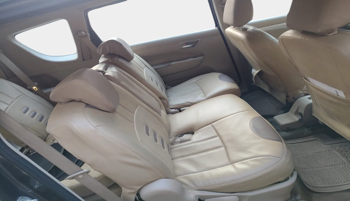 2016 Maruti Ertiga ZDI + SHVS, Diesel, Manual, 82,276 km, interior