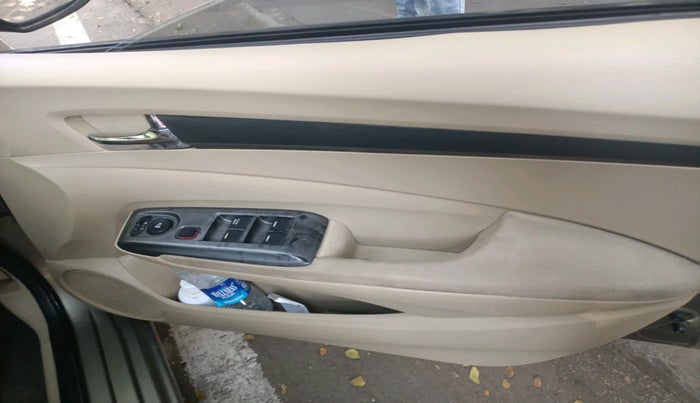 2012 Honda City 1.5L I-VTEC V MT, Petrol, Manual, 2,36,602 km, interior