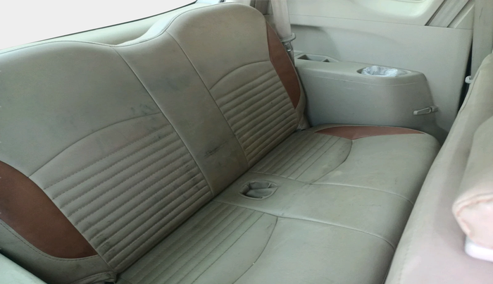 2017 Maruti Ertiga VXI CNG, Petrol, Manual, 1,30,690 km, interior