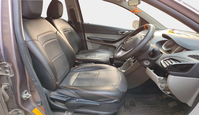 2016 Tata Tiago XZ PETROL, Petrol, Manual, 26,768 km, interior