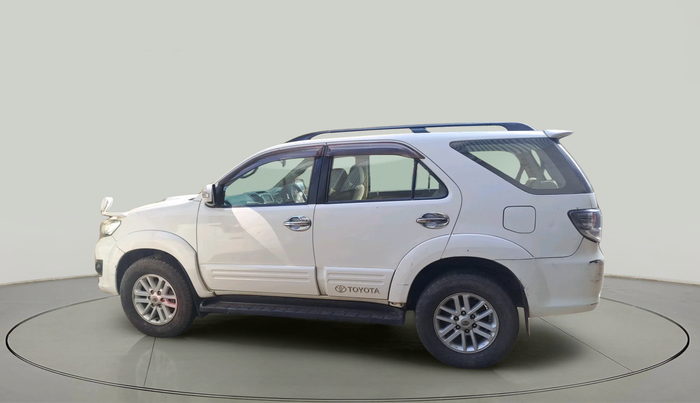 2013 Toyota Fortuner 3.0 4X2 MT, Diesel, Manual, 1,54,129 km, exterior