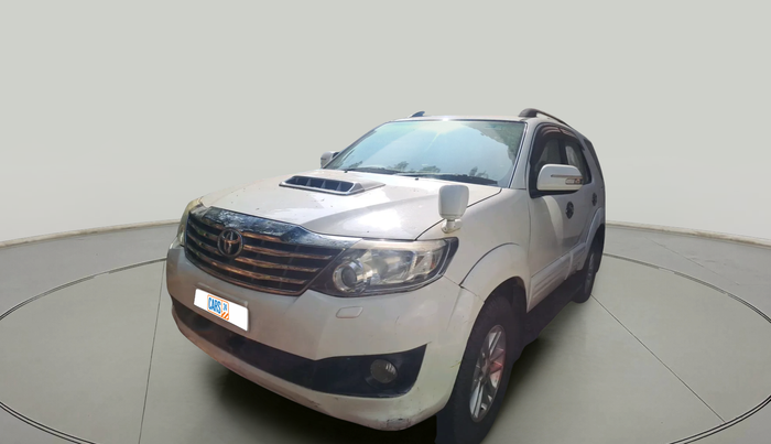 2013 Toyota Fortuner 3.0 4X2 MT, Diesel, Manual, 1,54,129 km, exterior