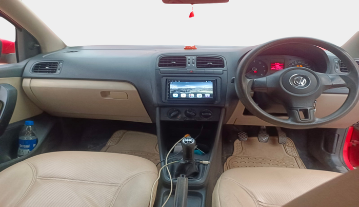 2010 Volkswagen Polo COMFORTLINE 1.2L PETROL, Petrol, Manual, 1,23,456 km, interior