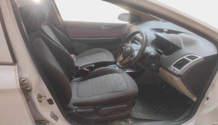 2012 Hyundai i20 ASTA 1.4 AT, Petrol, Automatic, 40,431 km, interior