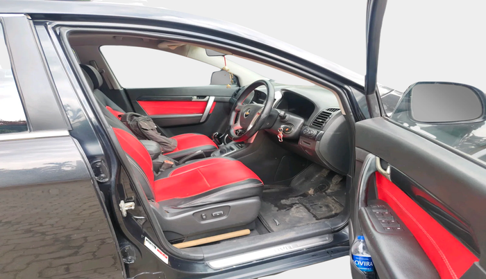 2011 Chevrolet Captiva XTREME, Diesel, Manual, 1,16,459 km, interior