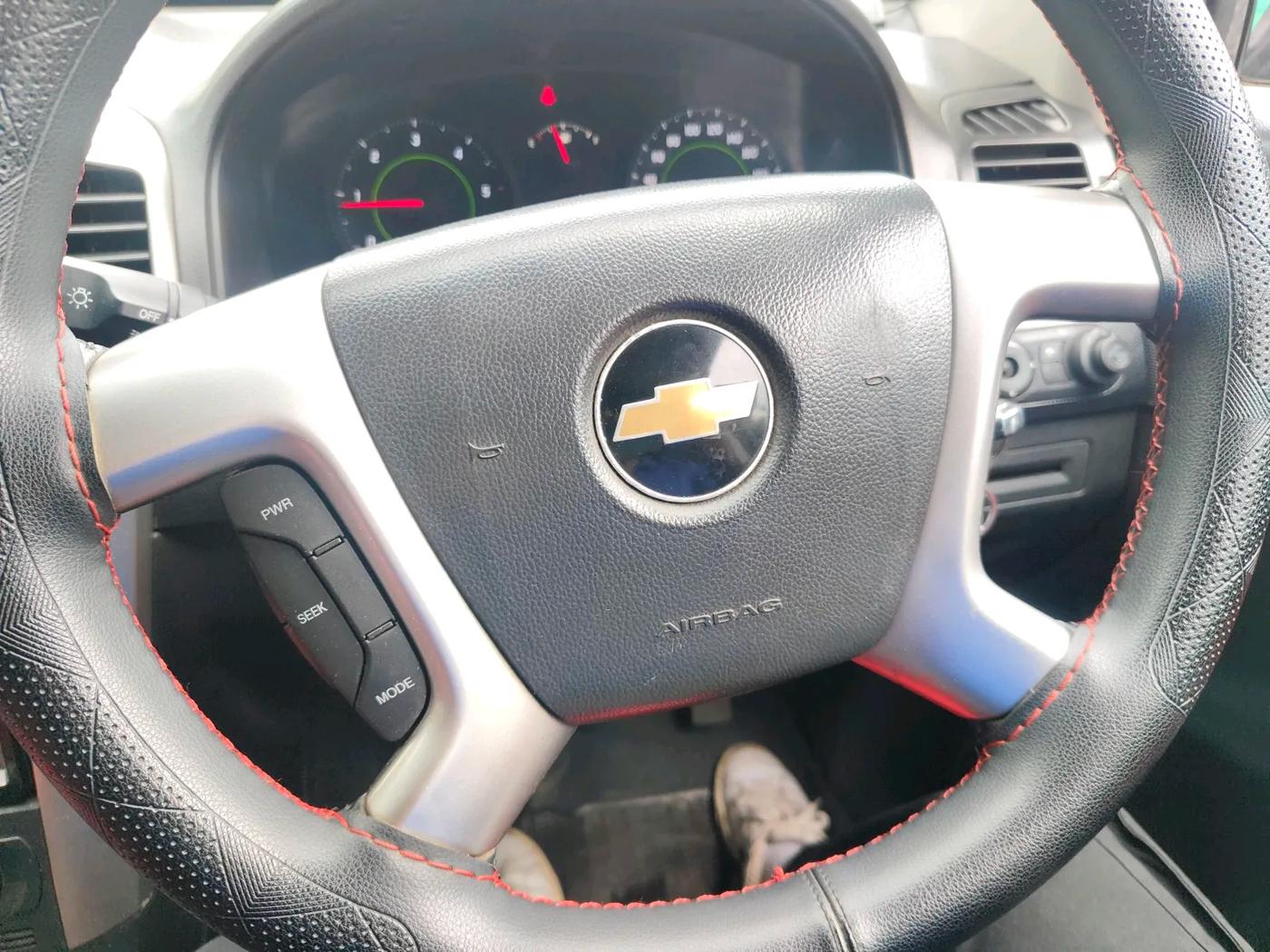 2011 Chevrolet Captiva XTREME, Diesel, Manual, 1,16,459 km, interior